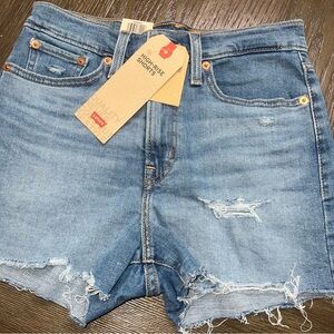 Levi's Women's Light Blue Distressed Jean Denim Shorts Size 27 (4) NWT High Rise